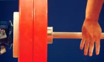 Record-Breaking Canadian Powerlifter Welcomes Decision to Enforce Policy on Trans Athletes