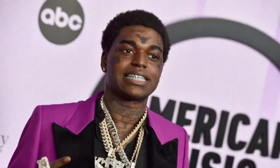 Arrest Warrant Issued for Rapper Kodak Black in Florida