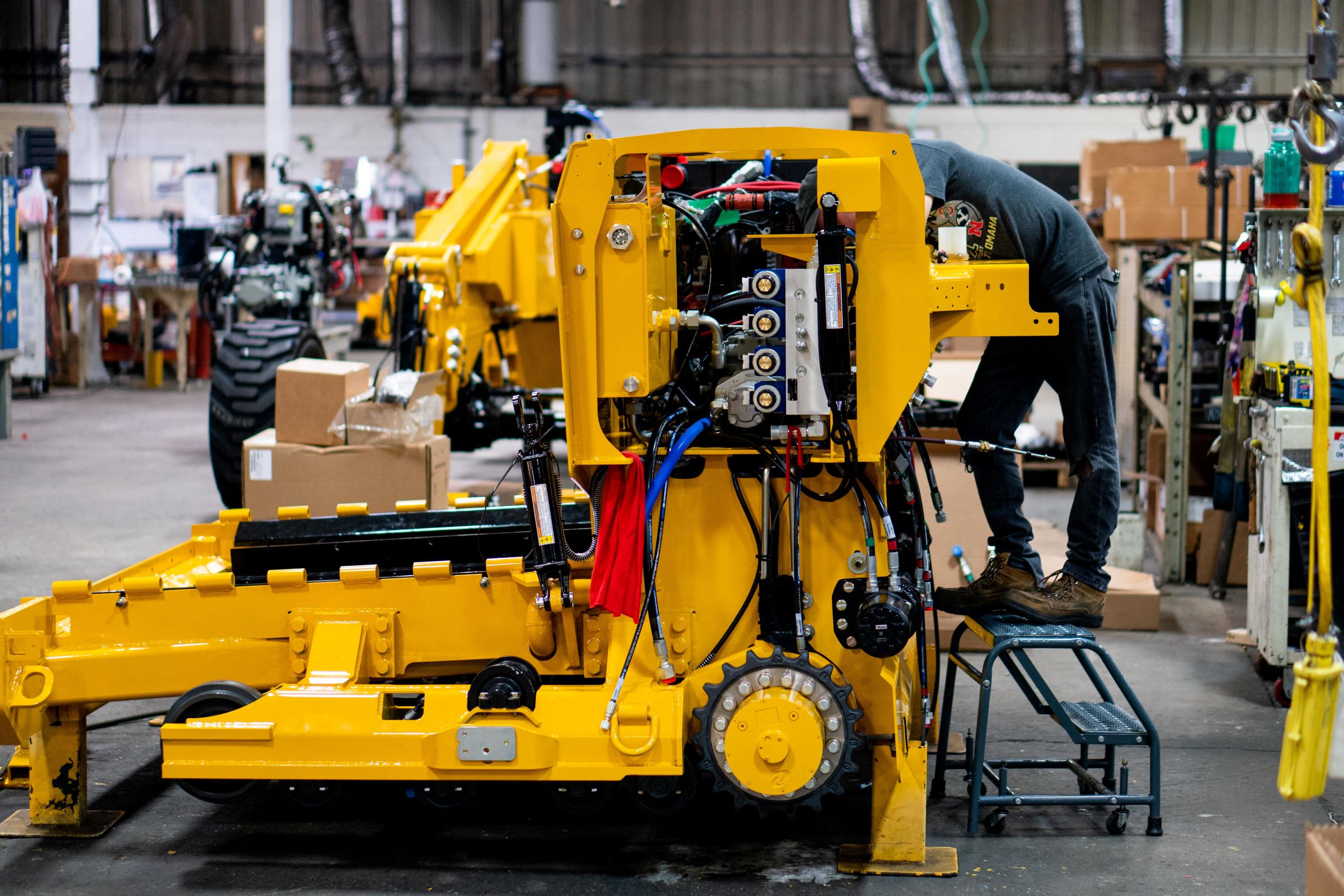 US Core Capital Goods Orders Post Largest Gain in 5 Months; Shipments Surge - Vimarsana News