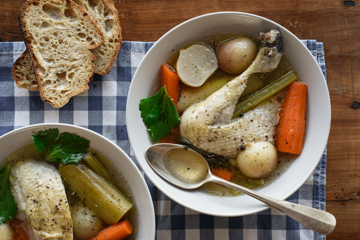 NextImg:A Chicken for Every Pot: Poule au Pot Is 1 of the Simplest Ways to Cook Chicken