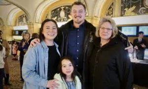 Owner of Dance Studio Appreciates the Dance of Shen Yun