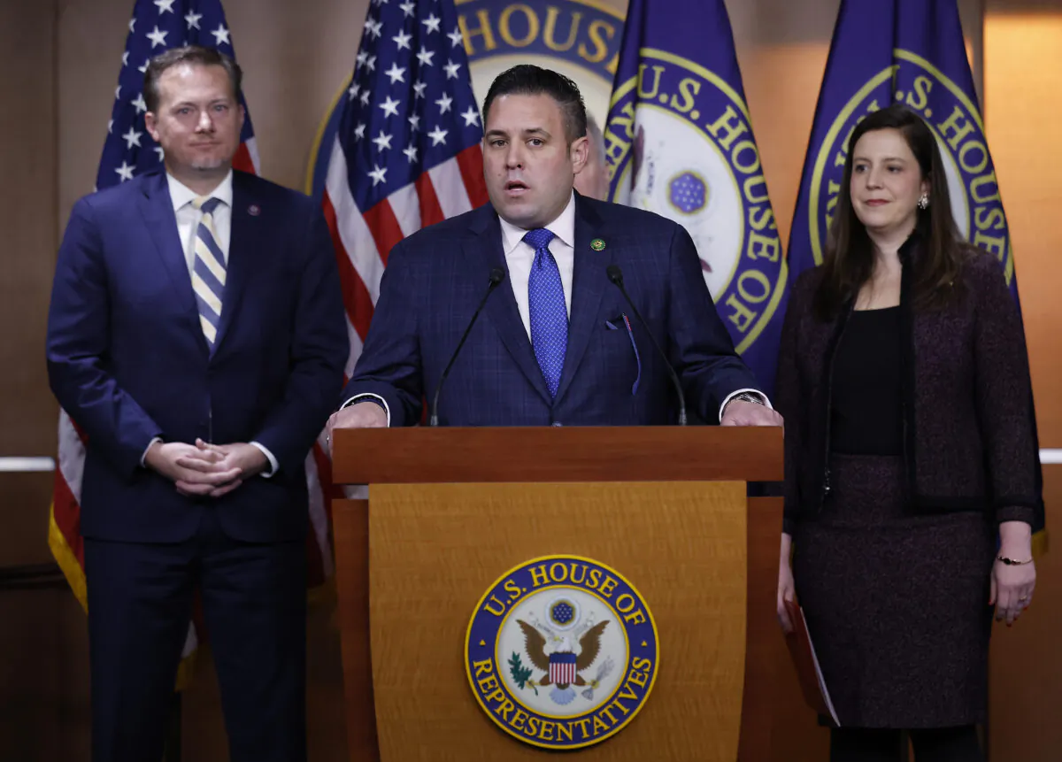 Rep. Anthony D'Esposito (R-N.Y.) (C) makes a brief statement during a news conference with Rep. Michael Cloud (R-Texas) (L) and Rep. Elise Stefanik (R-N.Y.) following a GOP caucus meeting at the U.S. Capitol in Washington on Jan. 10, 2023. (Chip Somodevilla/Getty Images)