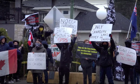 Protesters Concerned About Beijing Interference Hold Rally Outside BC Organization Probed by RCMP
