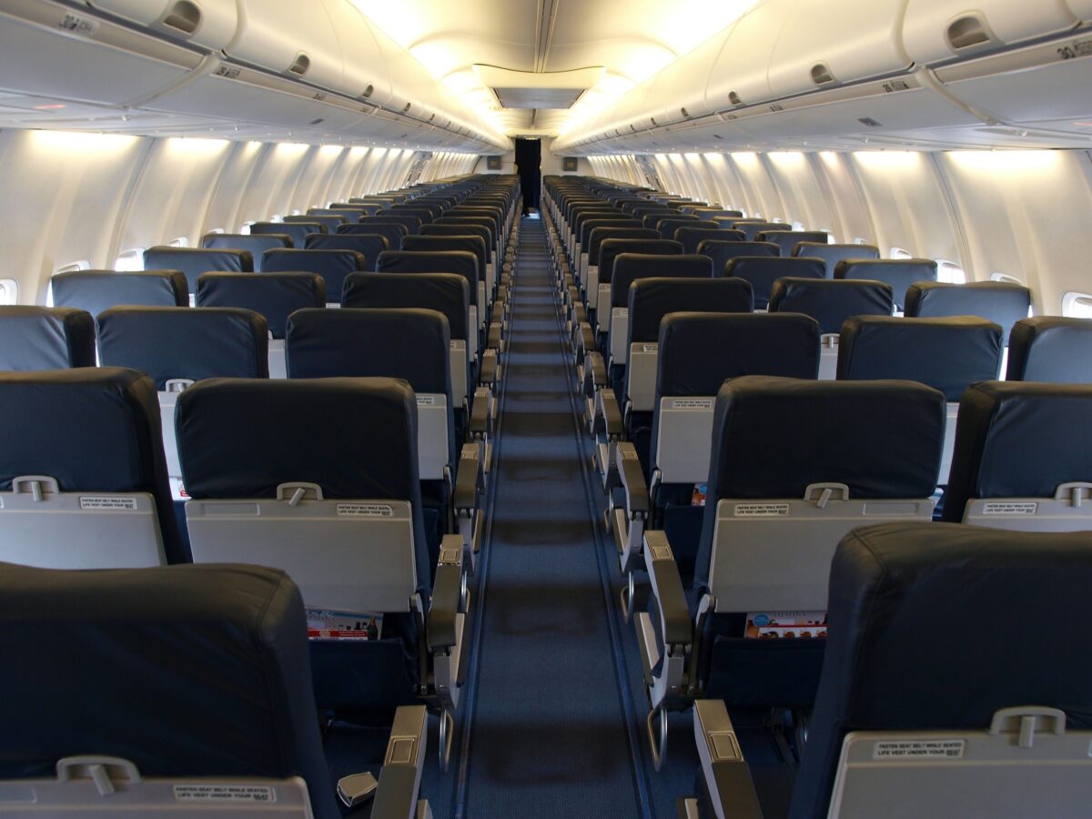 NextImg:Consumers to Congress: Make the Airlines Shape Up