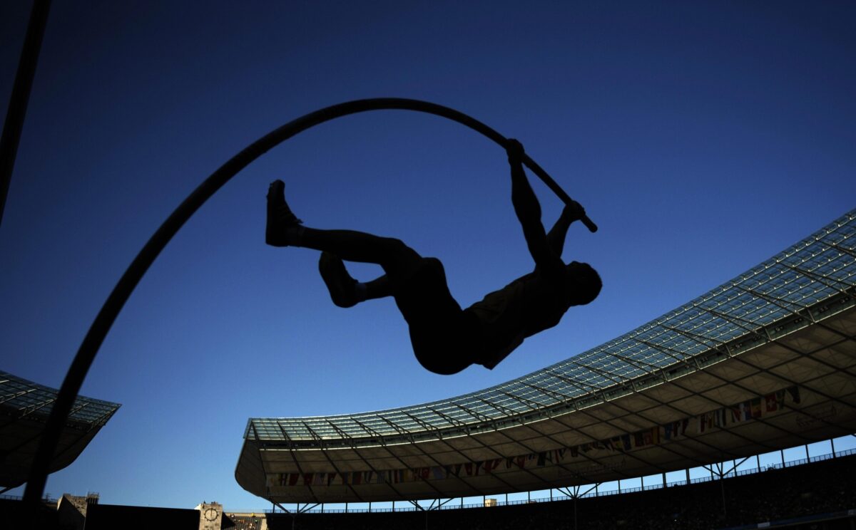NextImg:2-Time Olympic Pole Vault Champion Bob Richards Dies at 97