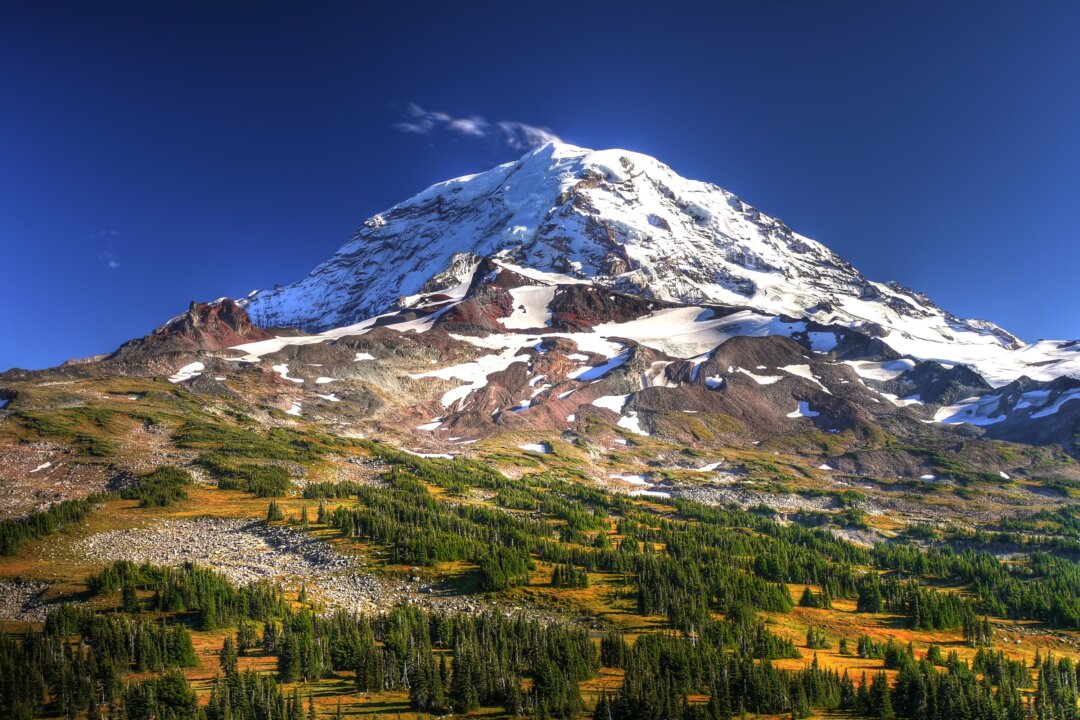 Mount Rainier, the highest point in Pierce County, Washington, is also the highest point in the state and a common destination for beginning highpointers. (Aaron Hinckley/Dreamstime/TNS)
