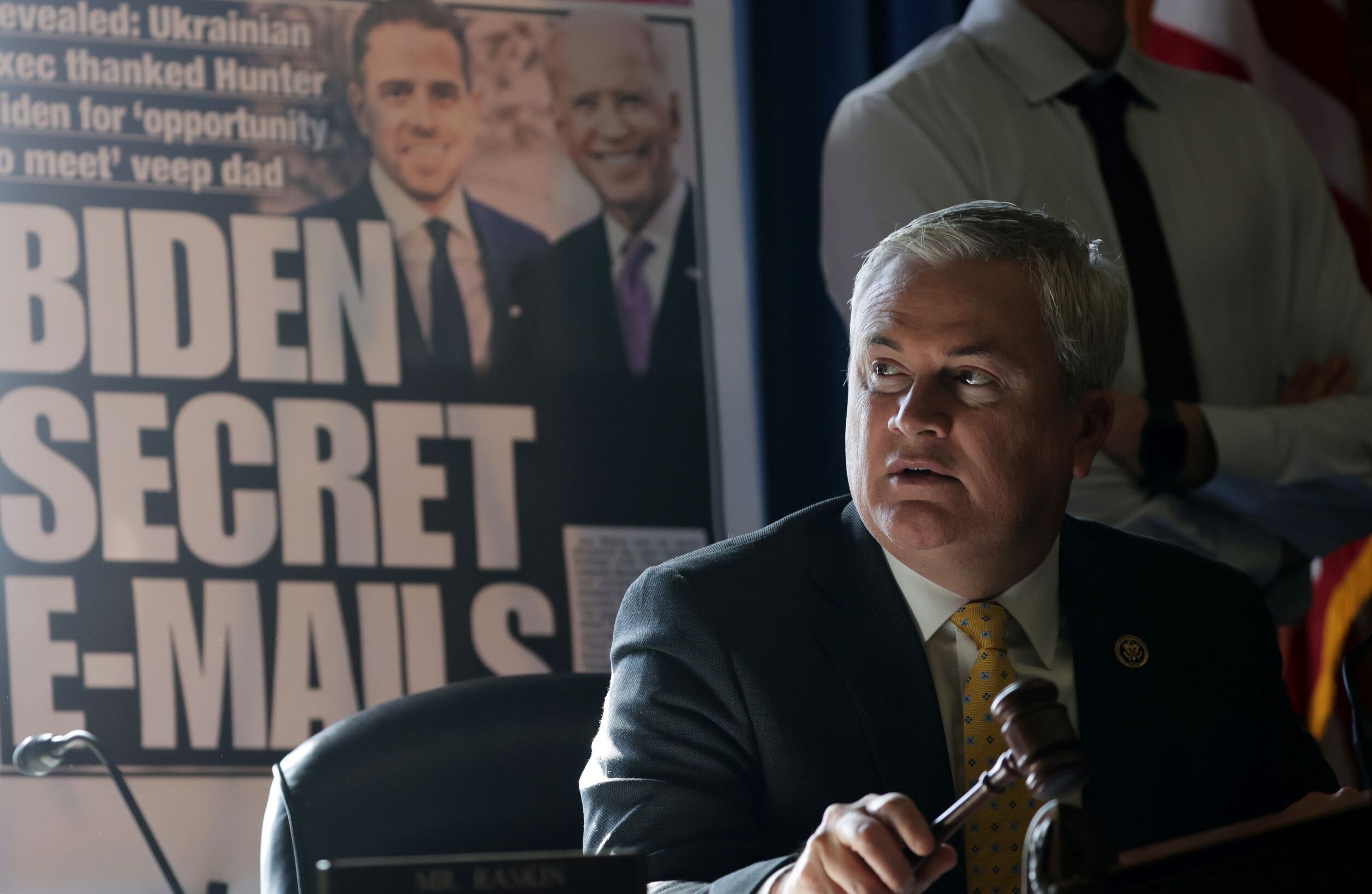 Comer Asks DOJ to Delay Potential Hunter Biden Prosecution Until GOP Press Conference - Vimarsana News