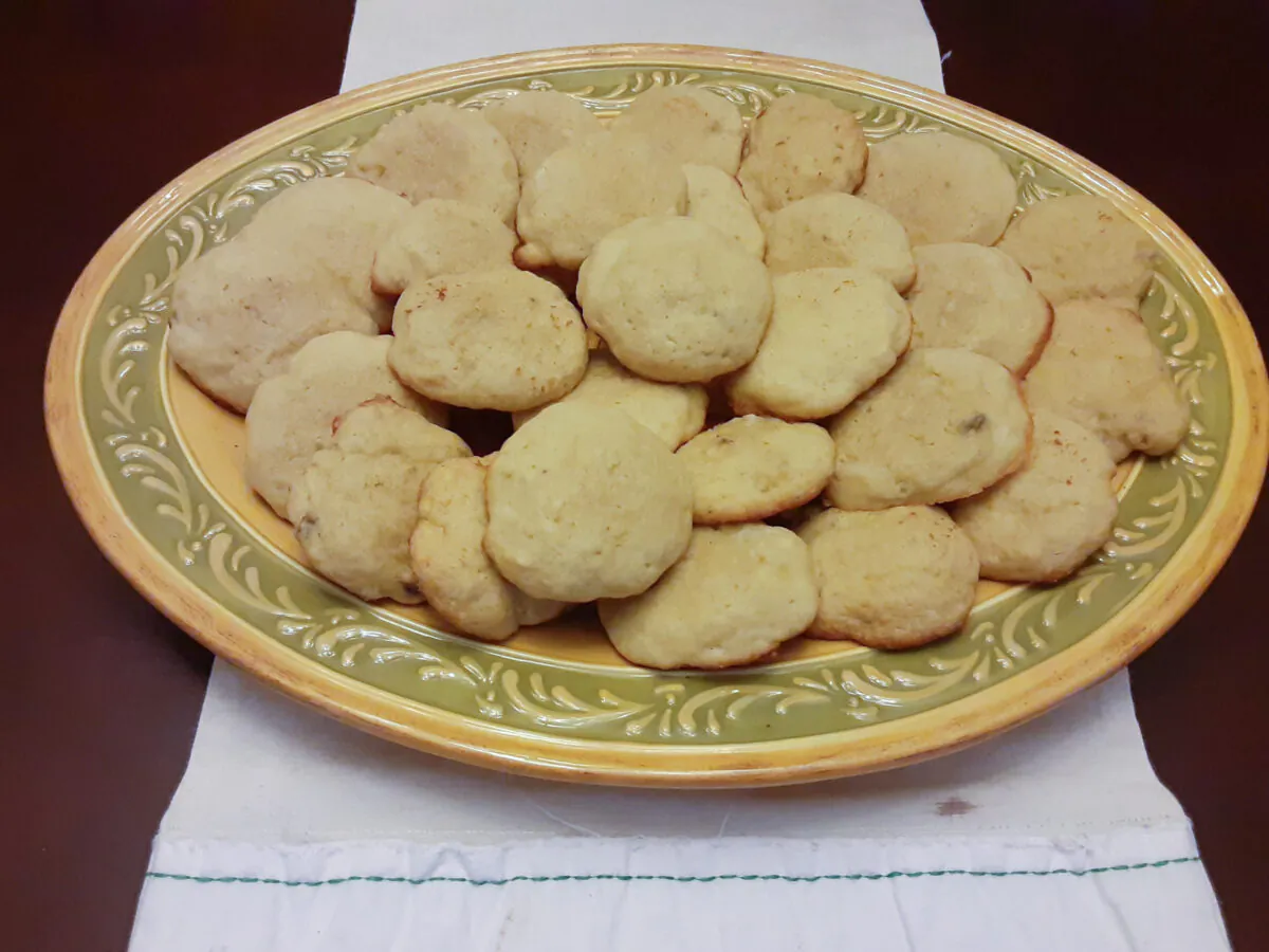 A fresh batch of banana cookies. (Courtesy of Teresa Todt)