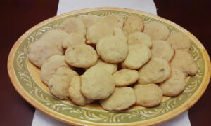 The Family Table: Love Is a Batch of Grandma Edith’s Banana Cookies