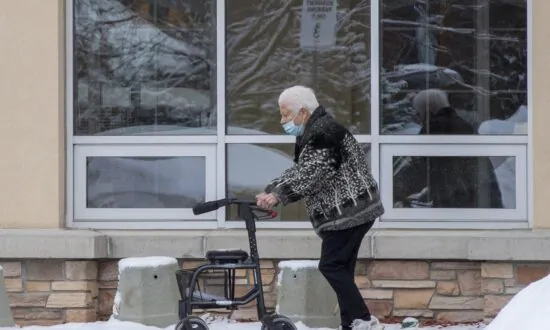 Ontario Reviewing Nursing Agency Practices in Long-Term Care Homes, Minister Says