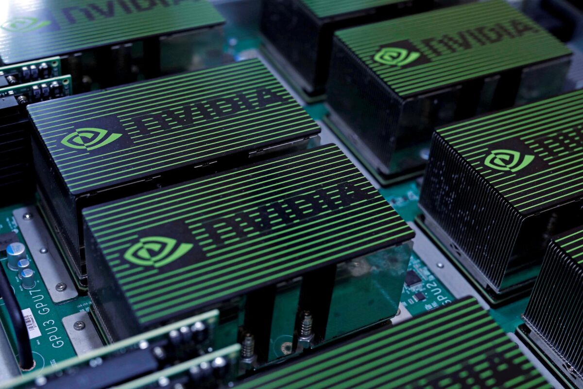 NextImg:Chip Giant Nvidia Nears Trillion-Dollar Status