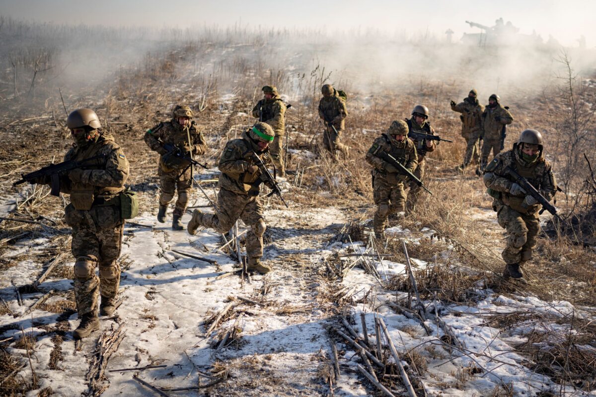 NextImg:Ukraine Official: Forces May Pull Out of Key Eastern City