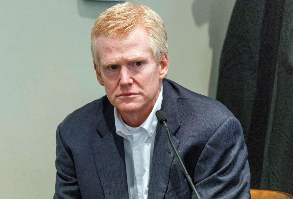Alex Murdaugh gives testimony in his murder trial at the Colleton County Courthouse in Walterboro, S.C., on Feb. 23, 2023. (Grace Beahm Alford/Pool via USA TODAY NETWORK via Reuters)