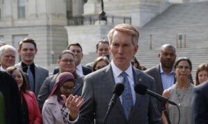 Sen. Lankford Introduces Bill to Stop China From Buying US Farmland