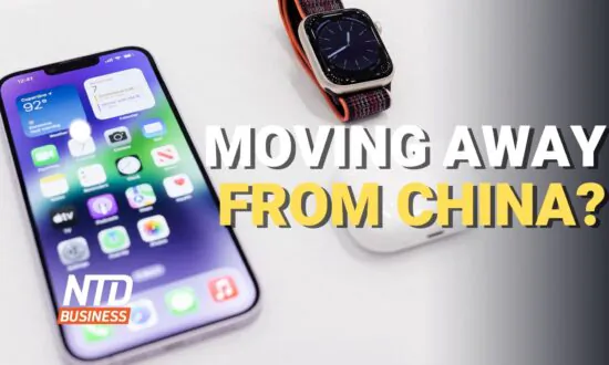 NTD Business (March 3): Apple Supplier Shifting Production to India; Democrats Urge Not to Let Teens in Metaverse