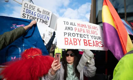 Calgary Pastor Charged With ‘Hate-Motivated’ Crime for Drag Story Time Protest