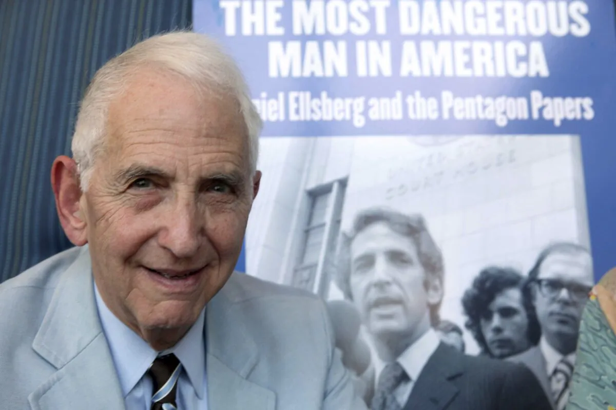Daniel Ellsberg speaks during an interview in Los Angeles on Sept. 23, 2009. (Nick Ut/AP Photo)