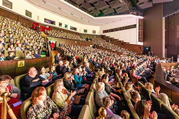 Shen Yun 'A Message of Hope for the Modern Man' in Poland - Vimarsana News