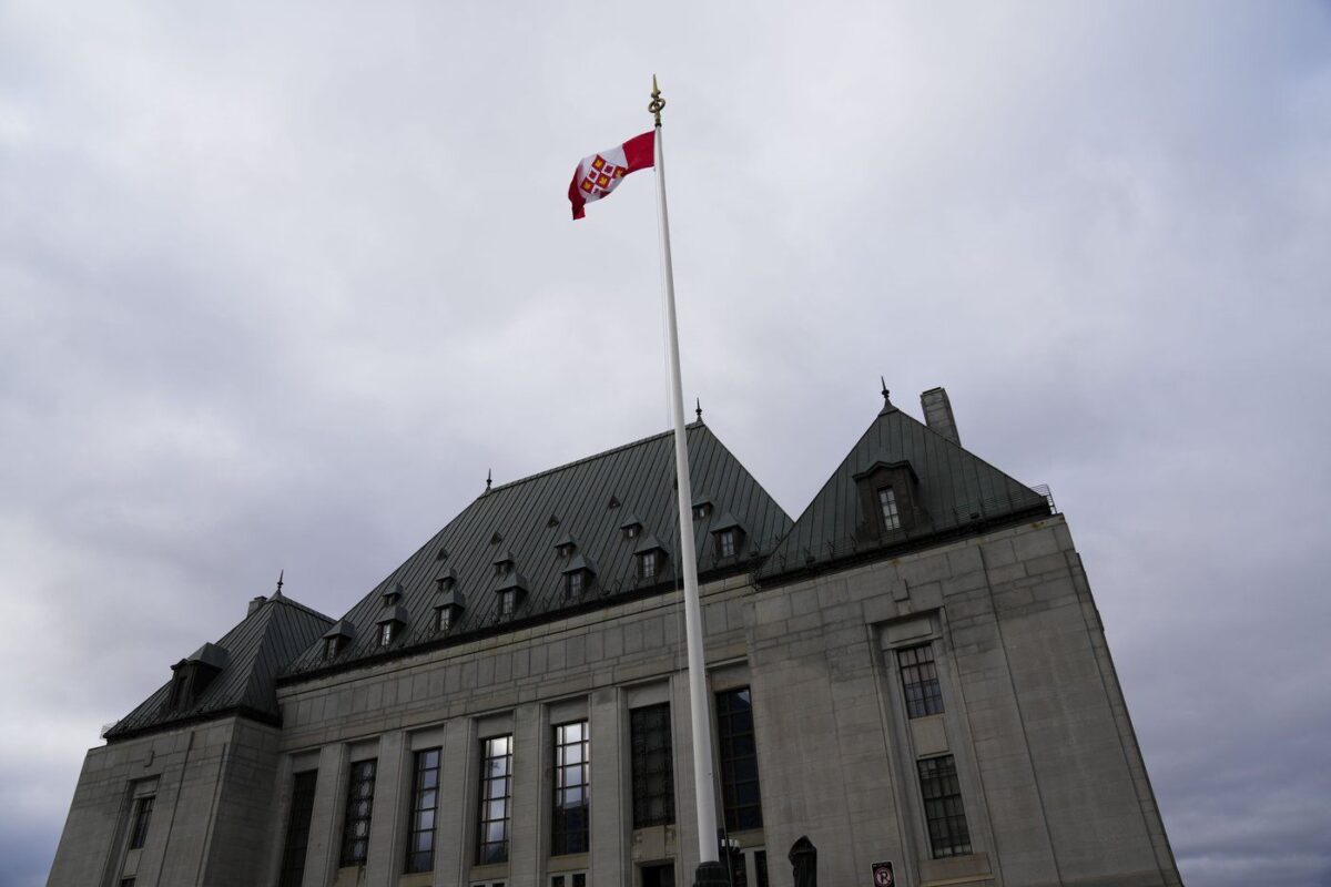 NextImg:Evidence Cannot Support Alberta Man's Robbery Convictions: Supreme Court of Canada
