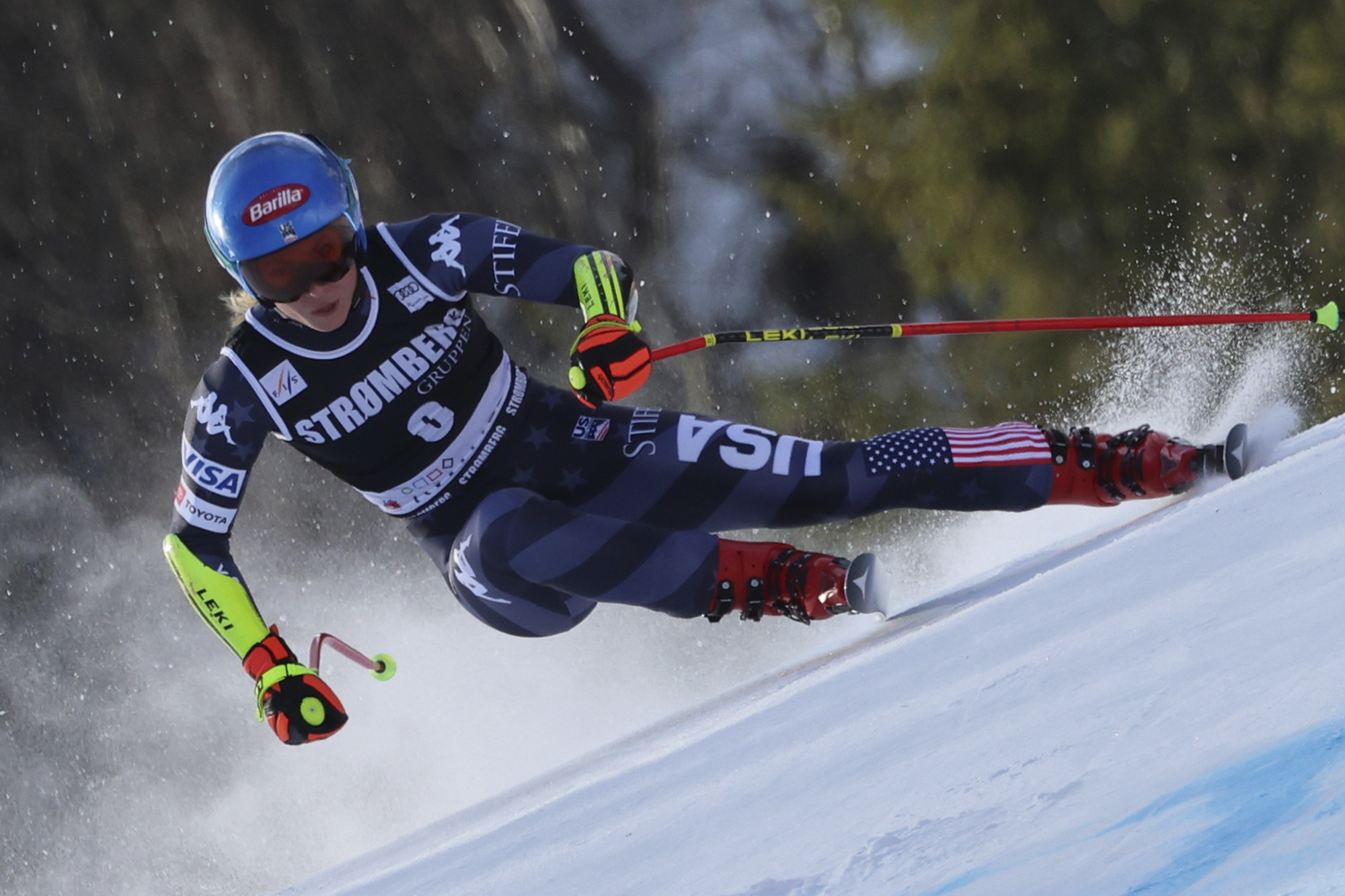 Shiffrin Misses Out in Super-G, Still Chasing 86th Victory - Vimarsana News