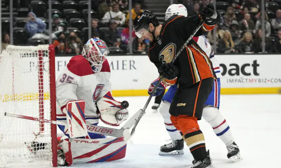 Ducks’ Power Play Gets on Track in 3–2 Win Over Canadiens