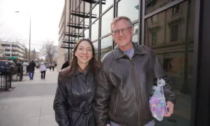 Shen Yun Reminds People of Their Connection to the Divine, Says Nonprofit Director