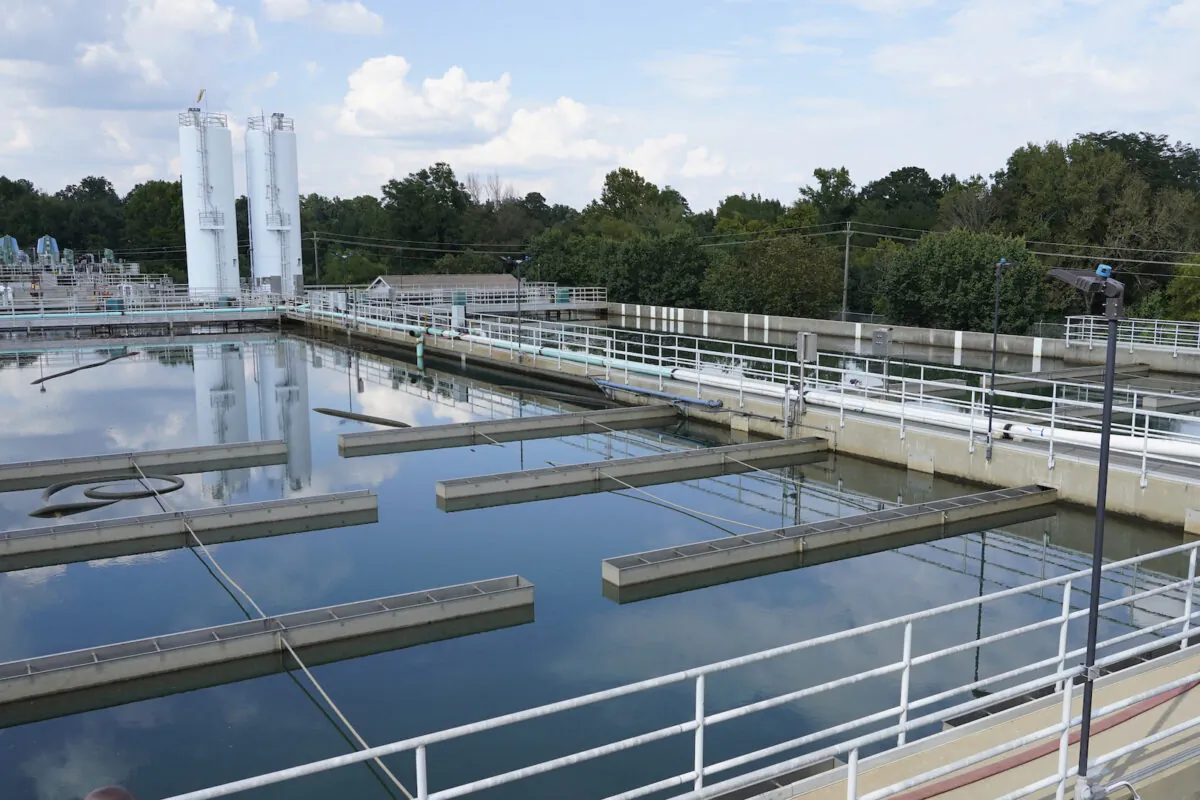 The City of Jackson's O.B. Curtis Water Treatment Facility's sedimentation basins in Ridgeland, Miss., Sept. 2, 2022. (Rogelio V. Solis/File/AP Photo)