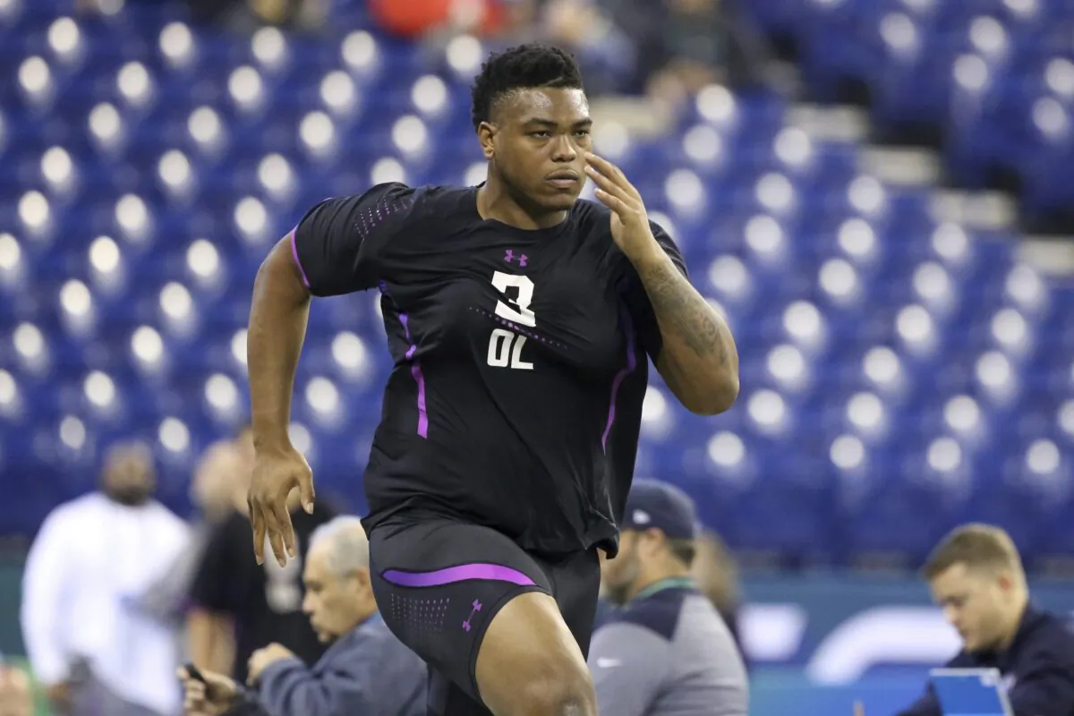 Oklahoma offensive lineman Orlando Brown participates in the 40-yard dash at the 2018 NFL Scouting Combine in Indianapolis on March 2, 2018. (Gregory Payan/AP Photo)