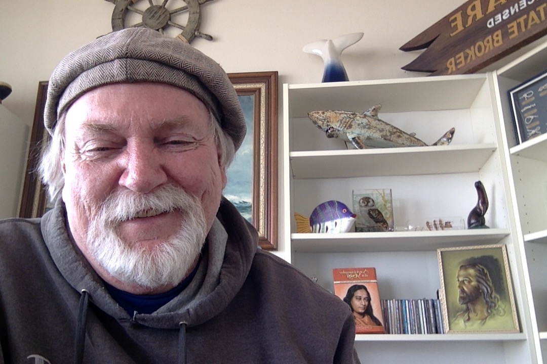 NextImg:Man Drops Dead From Heart Attack, Feels 'Higher Power' Ask Him One Question