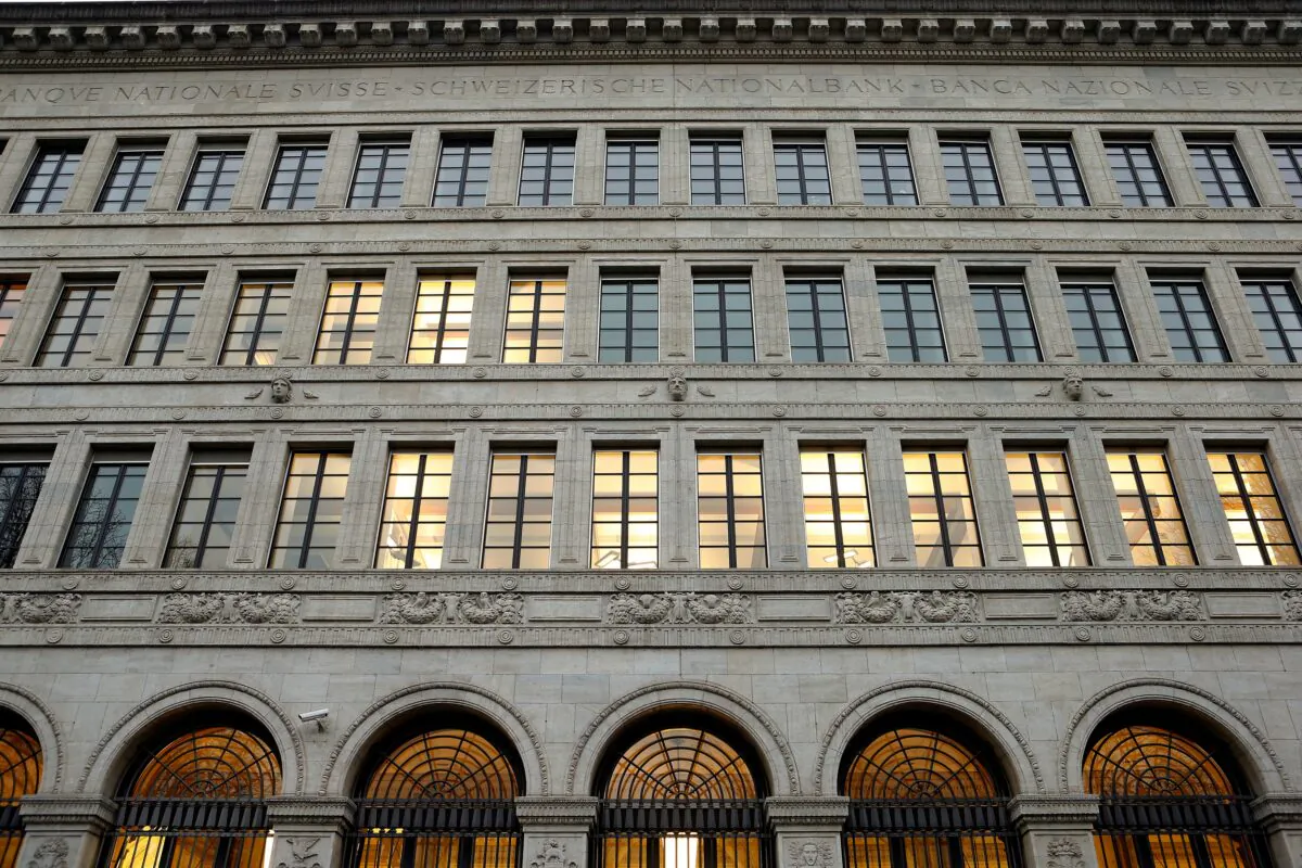 The Swiss National Bank (SNB) in Zurich on Oct. 31, 2013. (Arnd Wiegmann/Reuters)