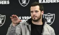 Derek Carr Agrees to 4-year Contract With Saints ‘Worth up to $150M’