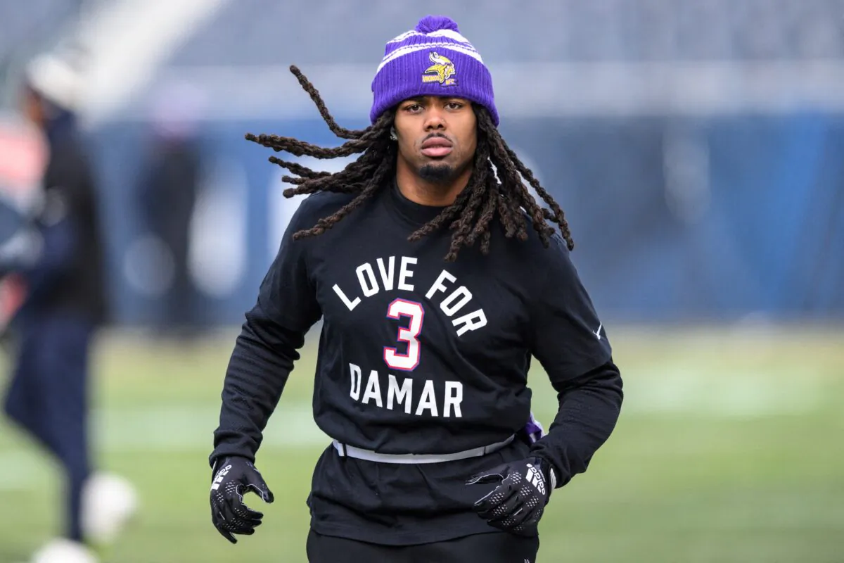 Minnesota Vikings wide receiver K.J. Osborn (17) warms up wearing a shirt honoring Buffalo Bills Safety Damar Hamlin (3) before the game against the Chicago Bears at Soldier Field in Chicago on Jan. 8, 2023. (Daniel Bartel-USA TODAY Sports via Reuters)