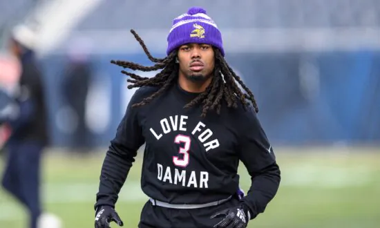 NFL Wide Receiver KJ Osborn Rescues Man Dazed in Burning Car After Accident