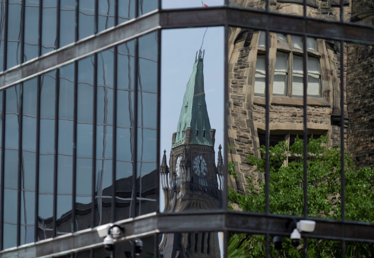 NextImg:John Robson: Even Bureaucrats Are Finding Excessive Bureaucracy Intolerable