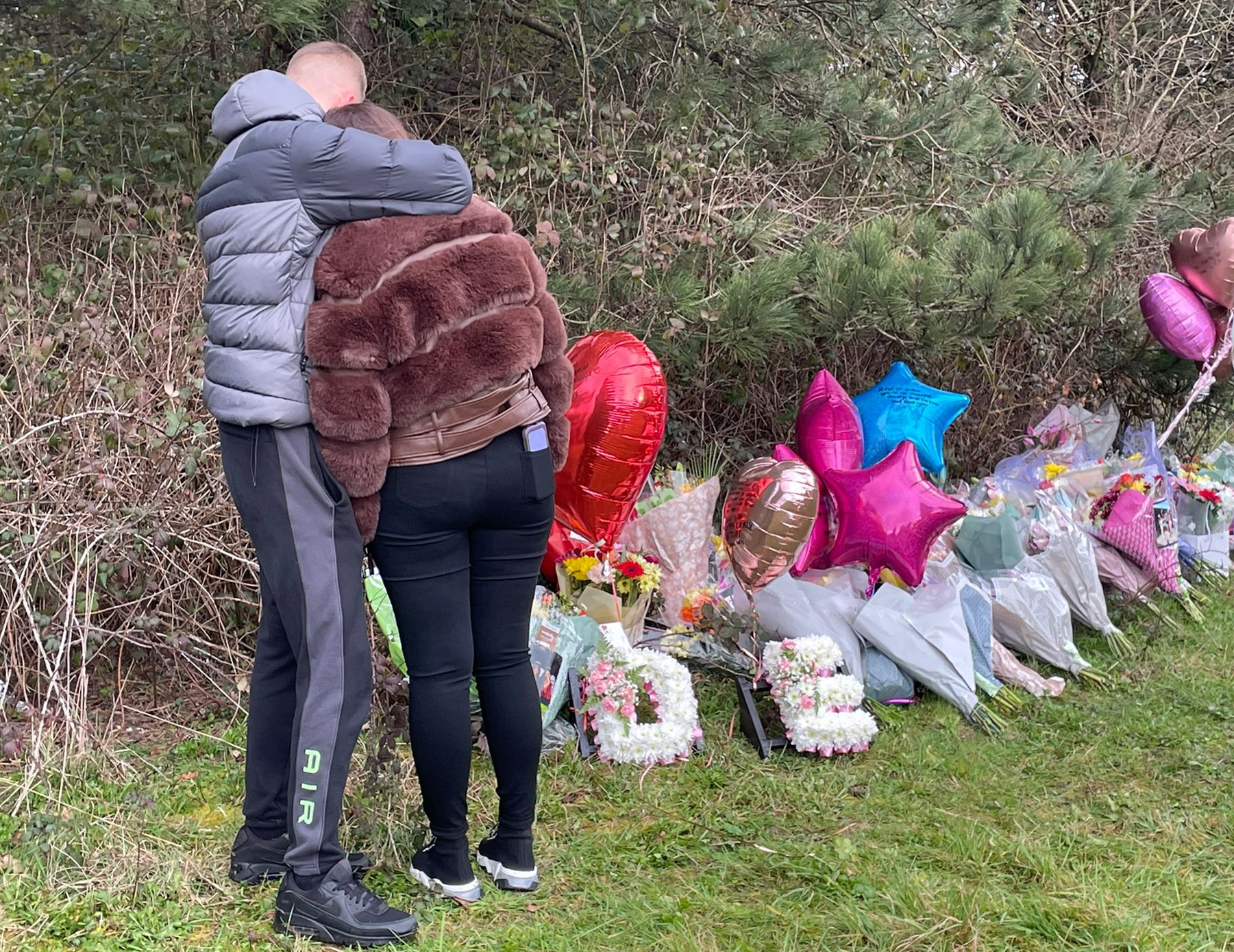 Watchdog to Investigate Delays by Police Forces After 3 Killed and 2 Injured in Welsh Car Crash - Vimarsana News