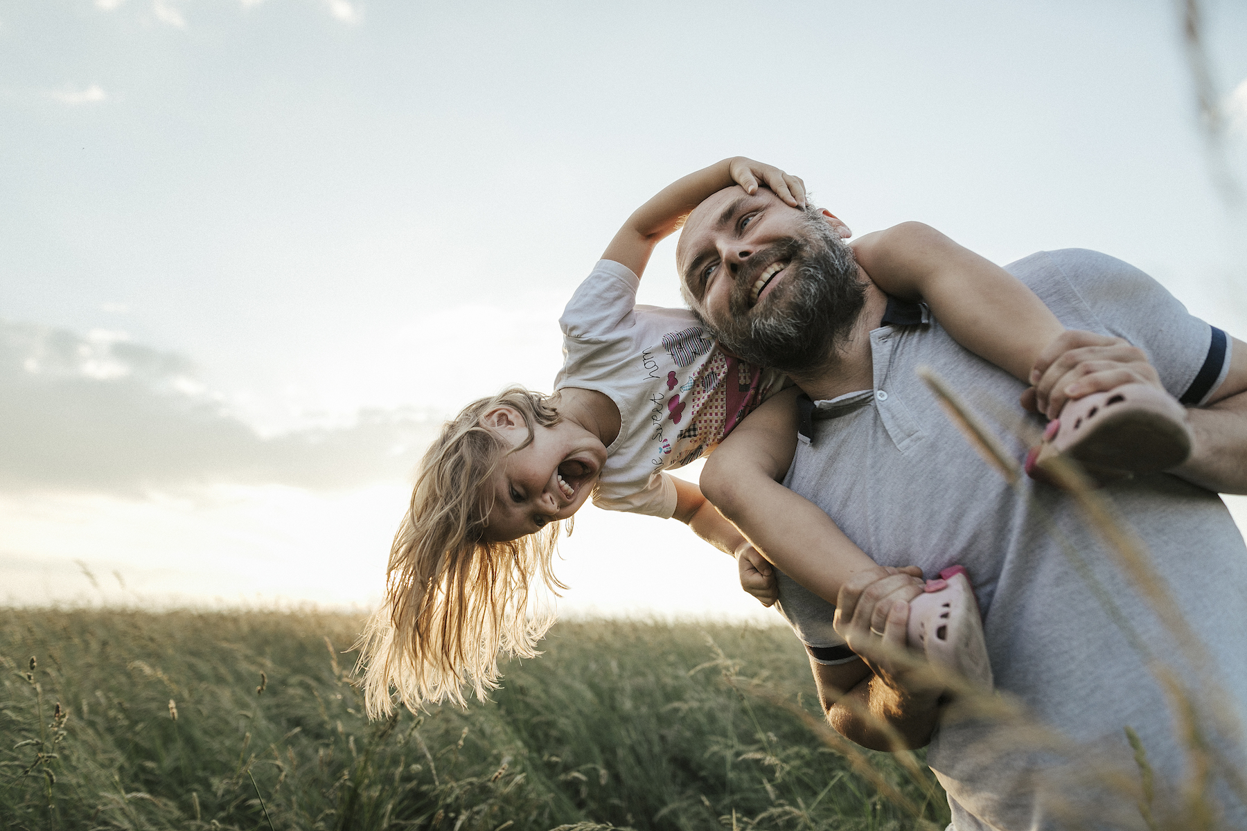 How to Practice Positive Parenting - Vimarsana News