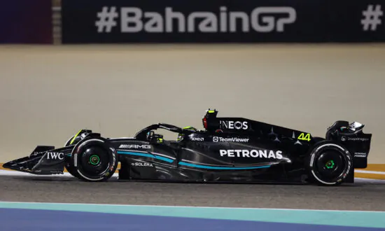 Hamilton Says Mercedes Did Not Listen to Him