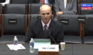 White House Stonewalls on IRS Agent’s Visit to Home of ‘Twitter Files’ Journalist Matt Taibbi