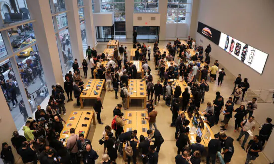 Apple Found Guilty of Union-Busting Activities at NYC Store by Labor Judge
