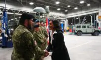 Ottawa to Fast-Track Purchase of Weapons for Canadian Troops in Europe: Minister