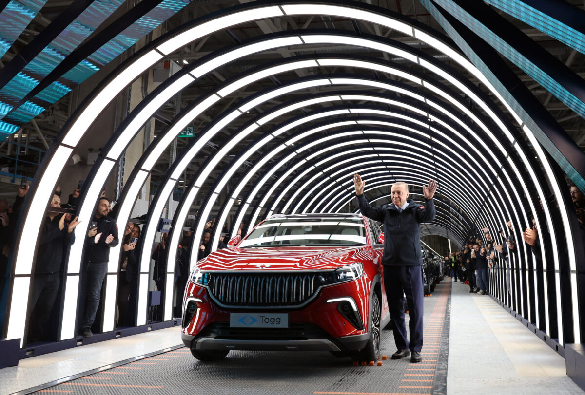 NextImg:Turkey Forges Ahead With Domestic Electric Vehicle Brand, Imposes Heavy Tariff on China Imports