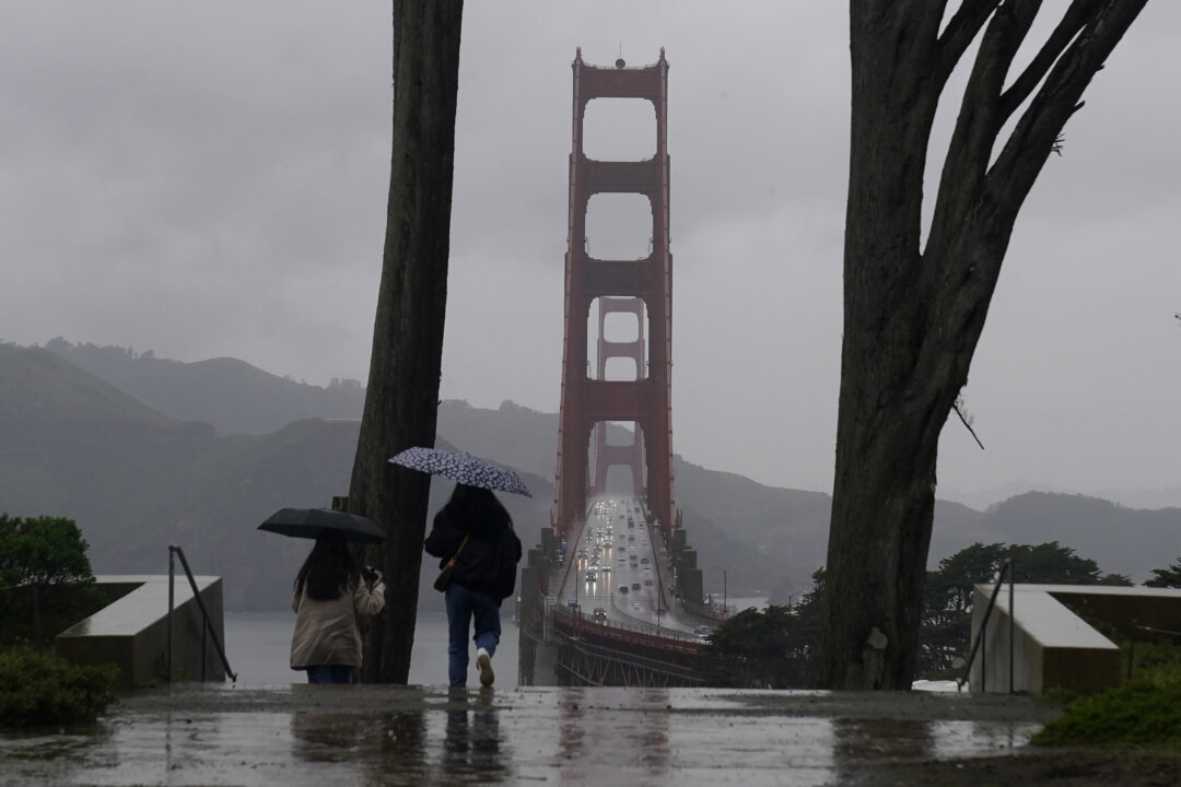 New Atmospheric River Storm Pushes Into California | The Epoch Times