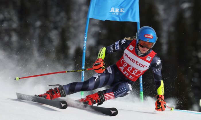 Mikaela Shiffrin of the USA speeds down the track during the women's alpine skiing World Cup giant slalom race on March 10, 2023 in Aare, Sweden.  (Alessandro Trovati/AP Photo)