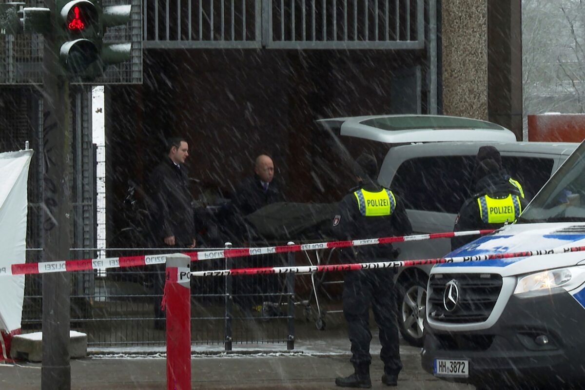 NextImg:German Police: 8 Dead in Jehovah's Witnesses Hall Shooting