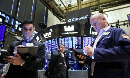 Wall Street Opens Muted Ahead of Fed Rate Decision