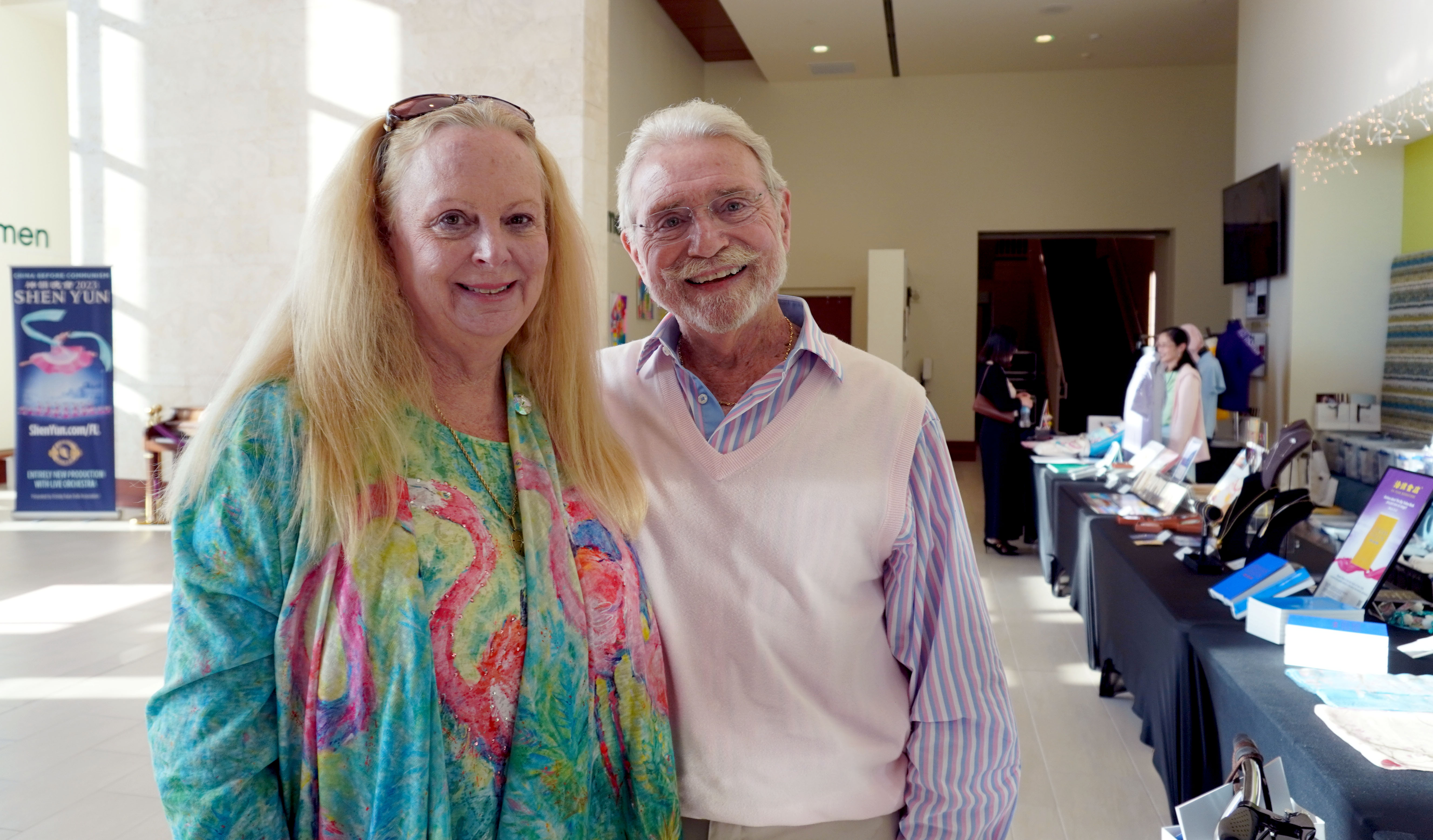 Physician Inspired to Study the Teachings of Falun Dafa After Watching Shen Yun - Vimarsana News