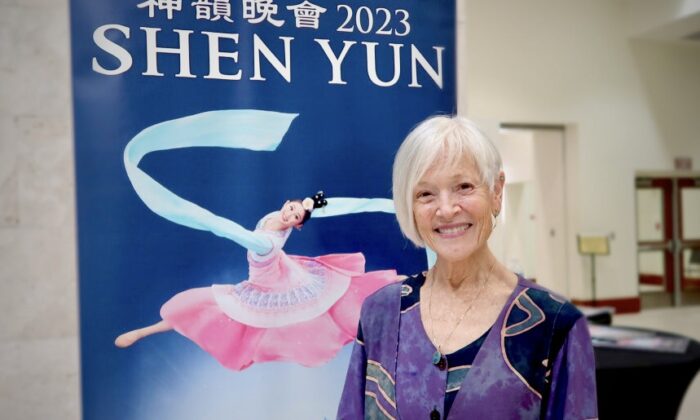 Shen Yun ‘Just Profoundly Moving,’ Says Award Winning Writer