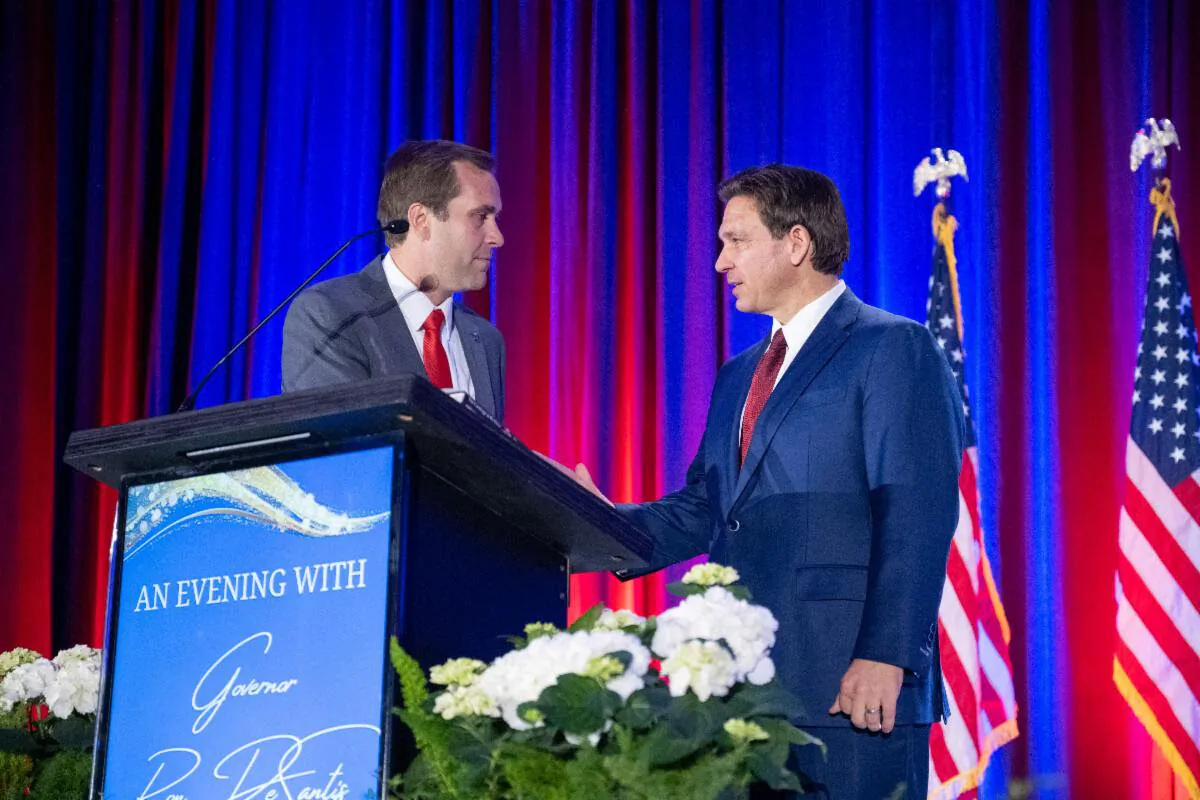 Alabama Republican Party Chairman John Wahl (L) with Florida Gov. Ron DeSantis at the Finley Center in Hoover, Ala., for the ALGOP 2023 Winter Dinner on March 9, 2023. (Courtesy of ALGOP/Michael Hopkins)
