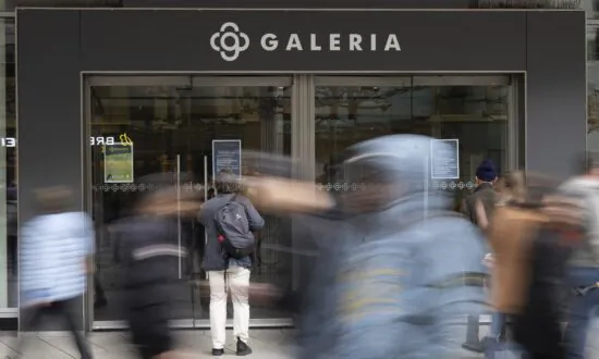 German Department Store Chain to Shut 40 Percent of Its Outlets