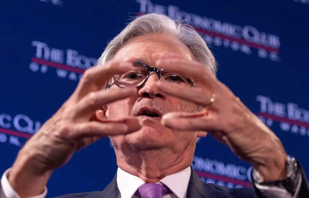 Federal Reserve Board chairman Jerome Powell speaks during an interview by David Rubenstein, chairman of the Economic Club of Washington, D.C., at the Renaissance Hotel in Washington on Feb. 7, 2023. (Julia Nikhinson/Getty Images)